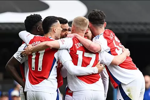 مباريات اليوم.. أرسنال يتحدى باريس.. وكلاسيكو الهلال والأهلي في آسيا